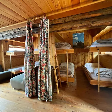 Rifugio Guide Frachey فندق