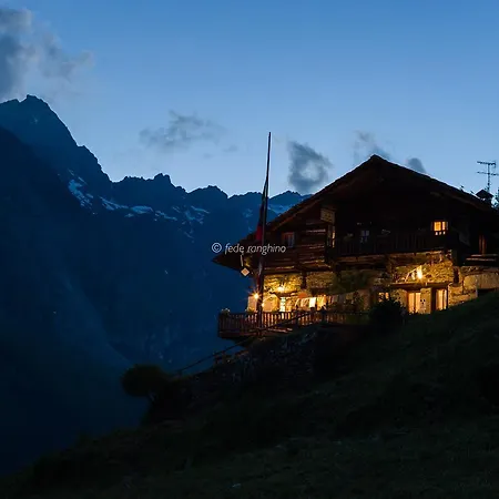 فندق Rifugio Guide Frachey