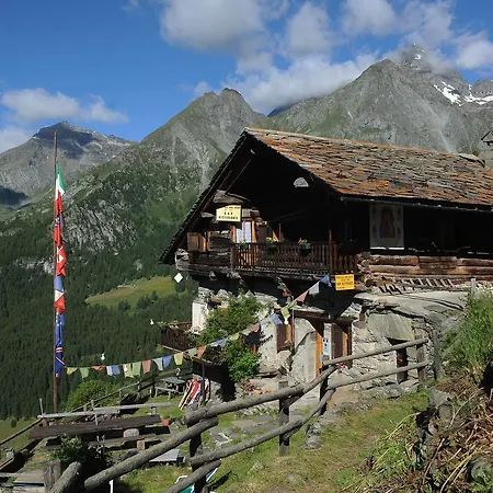Rifugio Guide Frachey Hotel Saint Jacques