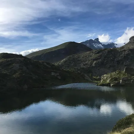 فندق Rifugio Guide Frachey Saint Jacques