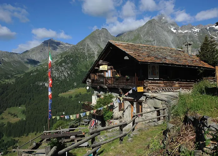 Rifugio Guide Frachey Hotel Saint Jacques